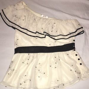 Kenar Ivory & Black One Shoulder Top, Size Large